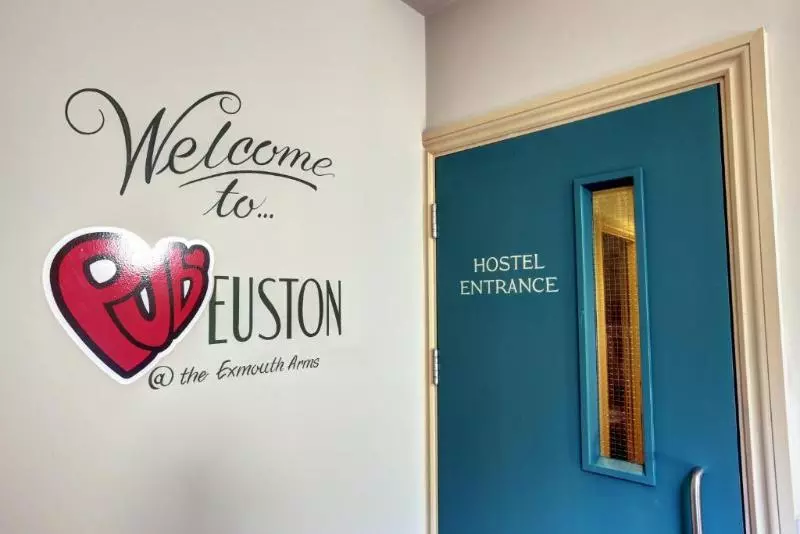 هاستل Publove @ The Exmouth Arms, Euston