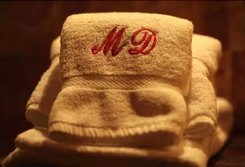 Bed and Breakfast Eco Chalet Maison Dominique