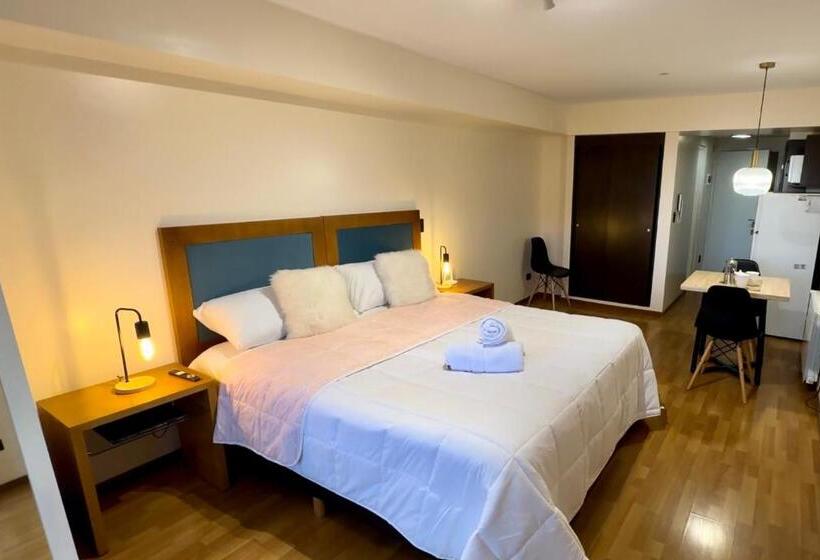 Blackbird San Martin