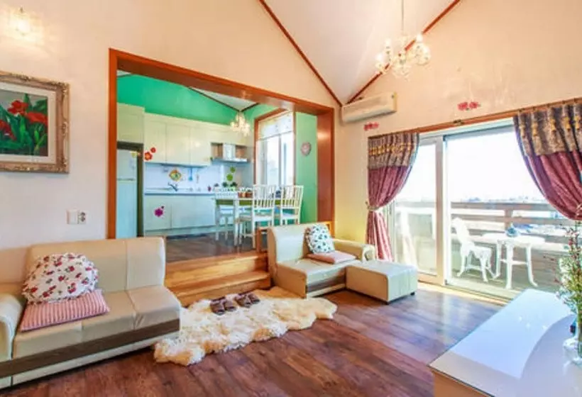Casa Seorak Bed And Breakfast