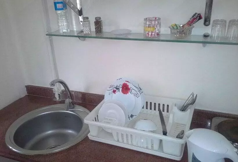 هتل Alexander The Great