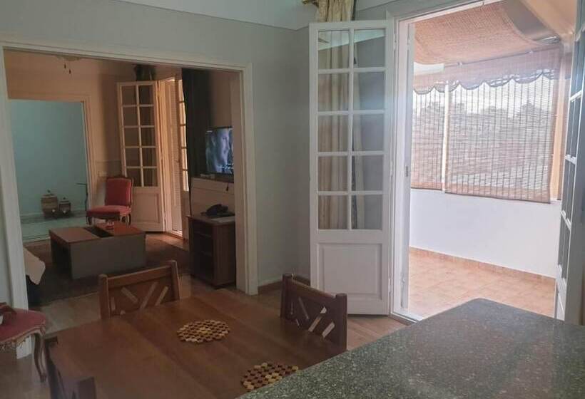 هتل Alexander The Great