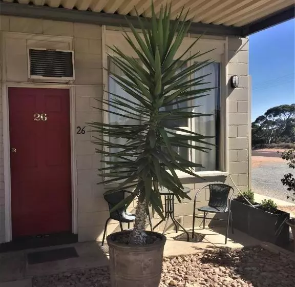 هتل Ceduna Motor Inn