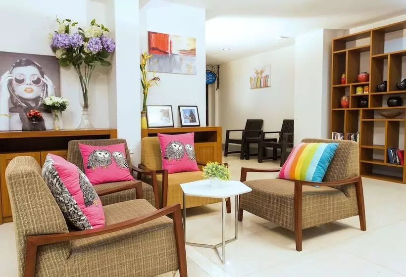 호텔 Chic N Chill Bed & Breakfast