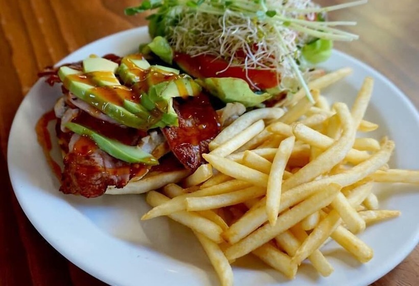 Hotel Clog Barn Caravan Park