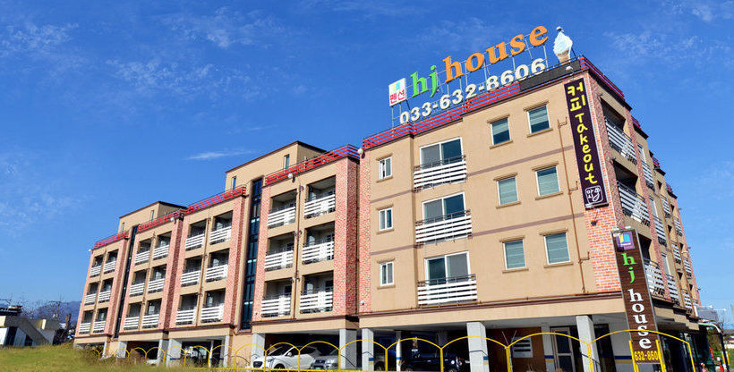 בית מלון כפרי Sokcho Hj House Pension