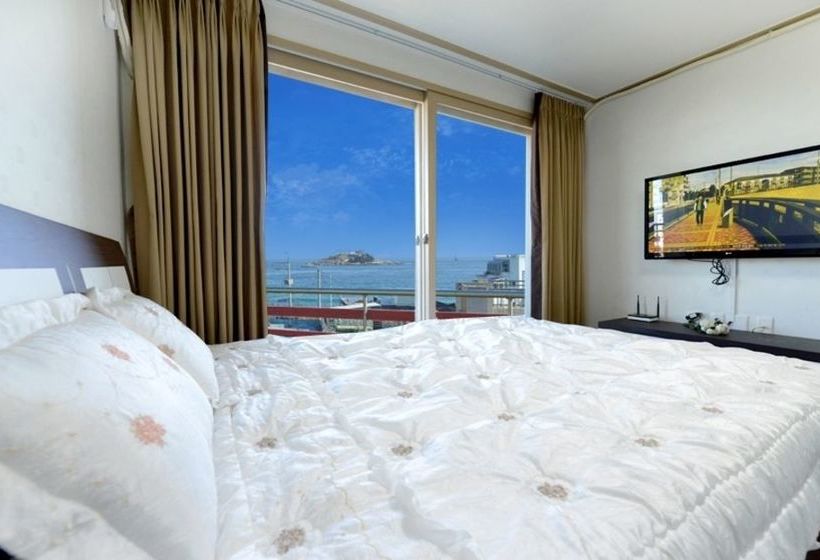 בית מלון כפרי Sokcho Hj House Pension