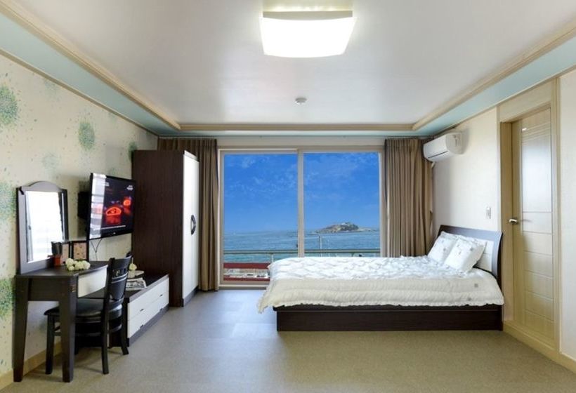 בית מלון כפרי Sokcho Hj House Pension