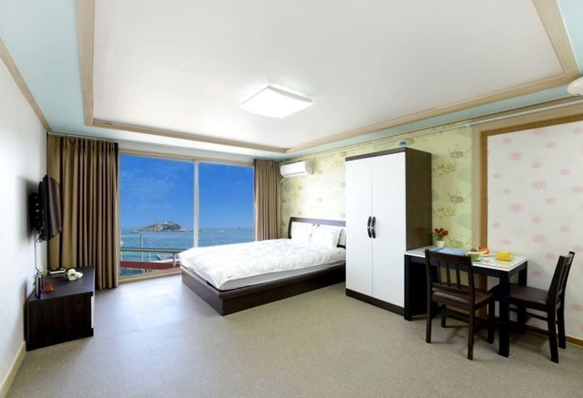 בית מלון כפרי Sokcho Hj House Pension