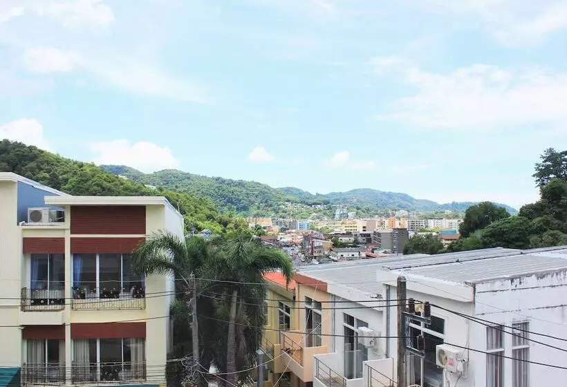 호텔 Kata Sea Host