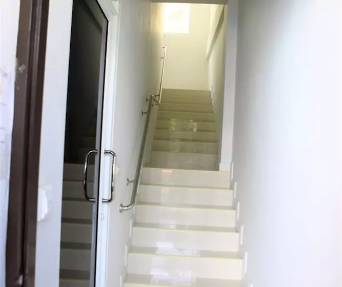 호텔 Kata Sea Host