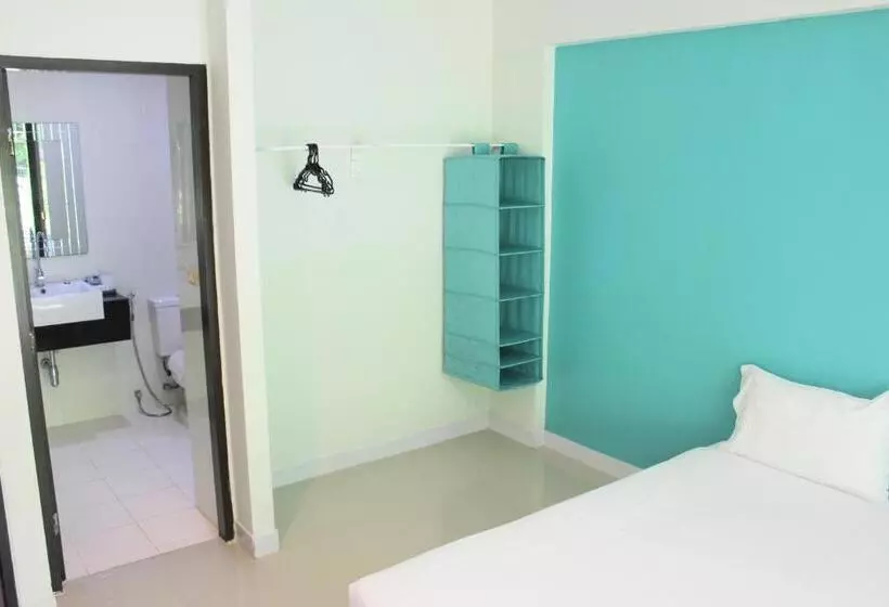 호텔 Kata Sea Host