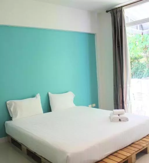 호텔 Kata Sea Host