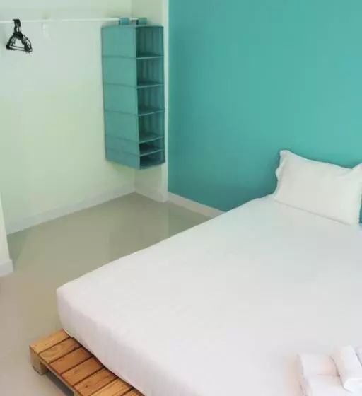 호텔 Kata Sea Host