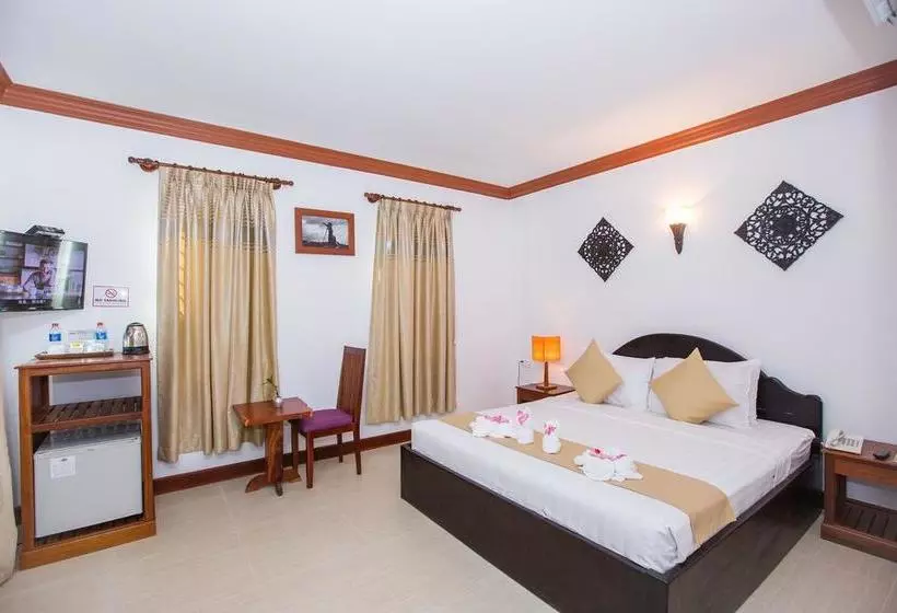 هتل Kingfisher Angkor