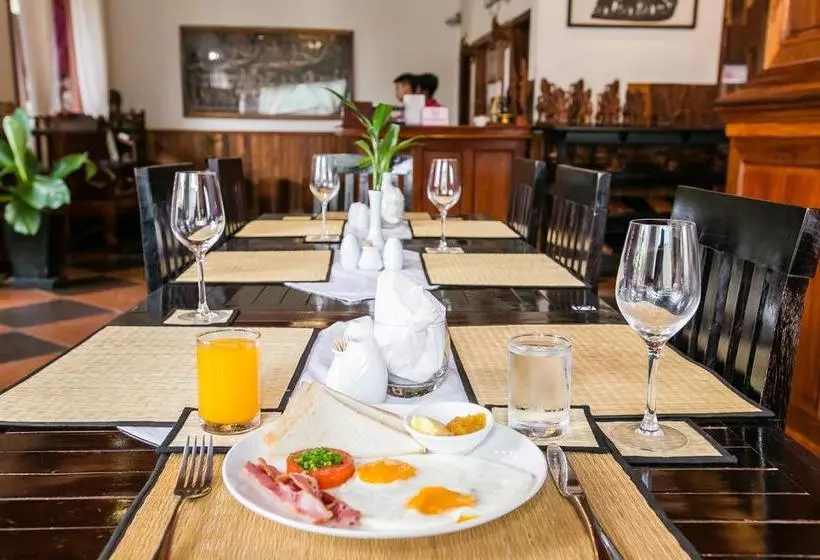 هتل Kingfisher Angkor