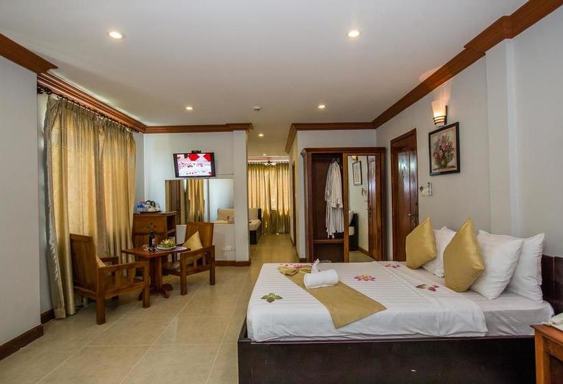 ホテル Kingfisher Angkor