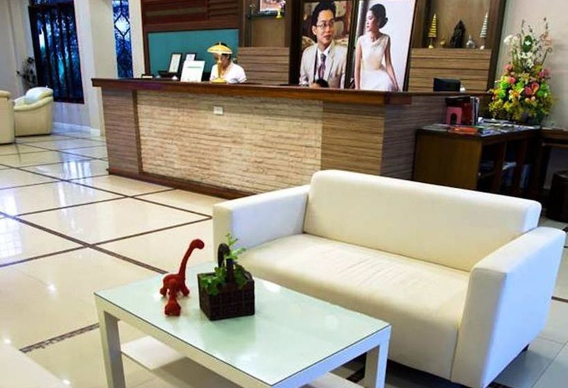 Отель Loei Pavilion Resort