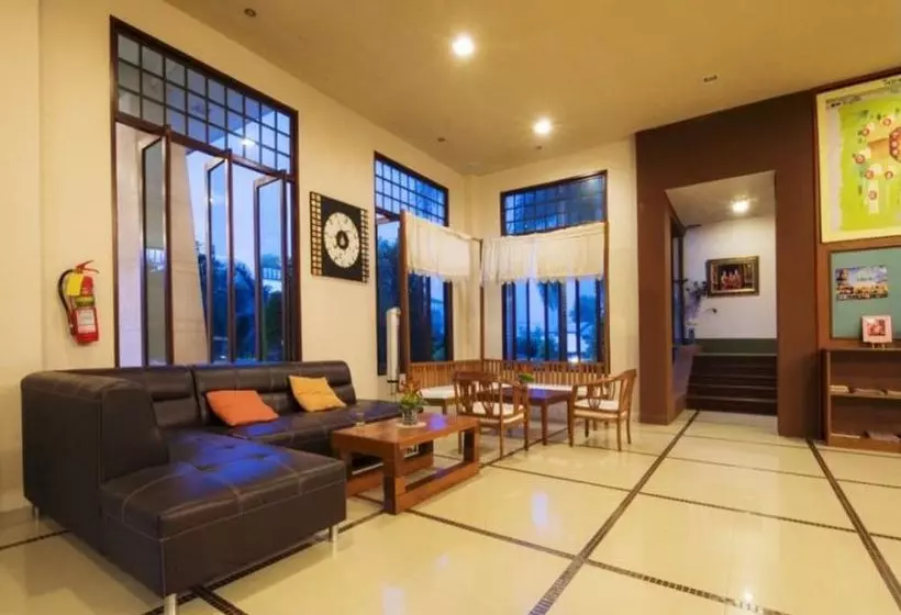 Отель Loei Pavilion Resort