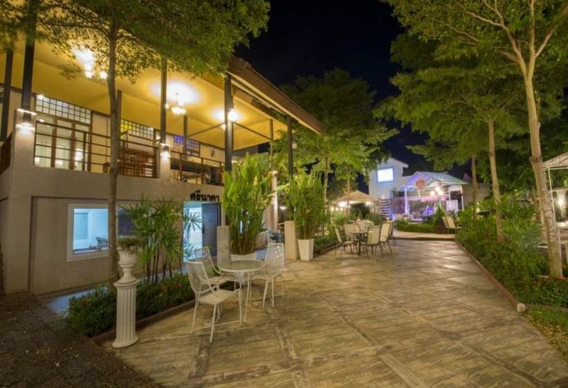 Отель Loei Pavilion Resort