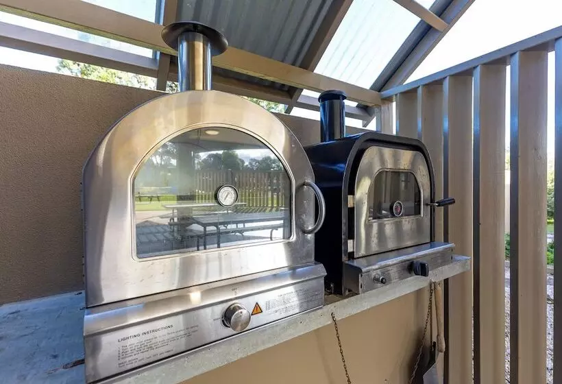 酒店 Nrma Eastern Beach Holiday Park