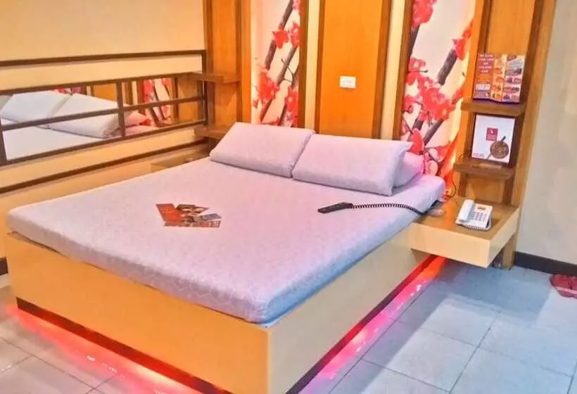 ホテル Sogo Edsa Cubao