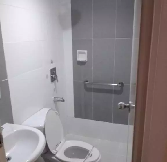 ホテル Sogo Edsa Cubao