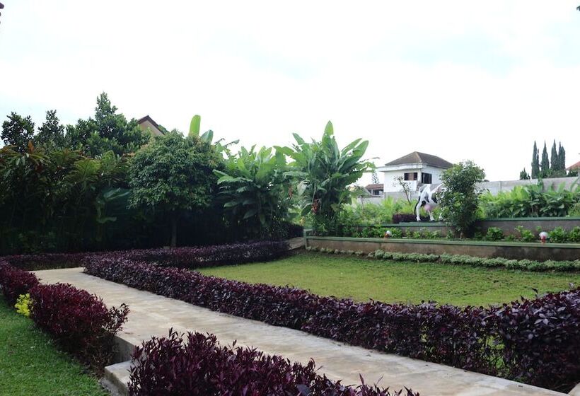 Zamzam Hotel And Resort