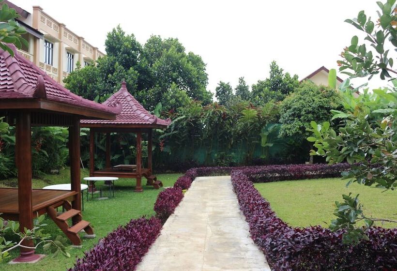 Zamzam Hotel And Resort