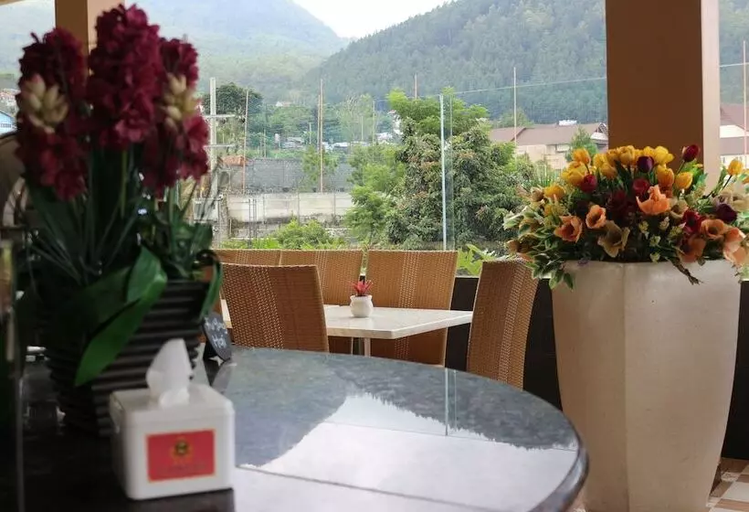 Zamzam Hotel And Resort