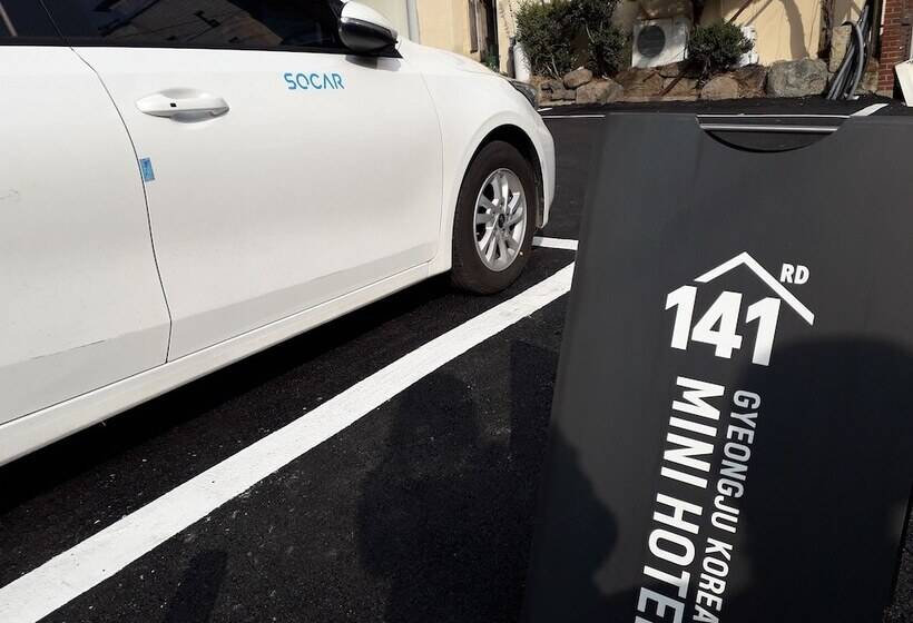 Motel Mini Hotel 141