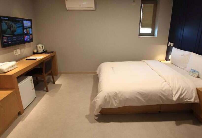 Motel Mini Hotel 141