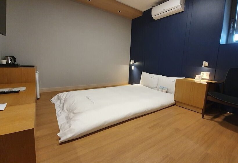 Motel Mini Hotel 141