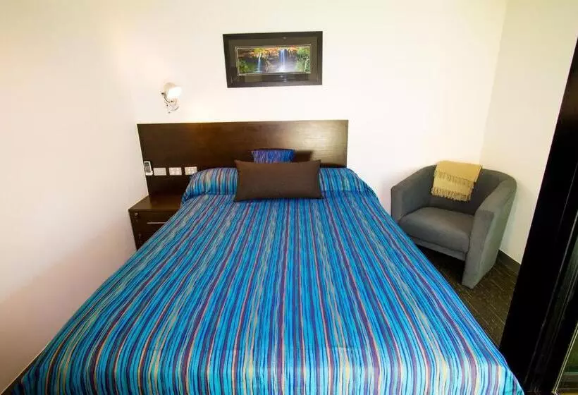 مُتل The Landing Port Hedland