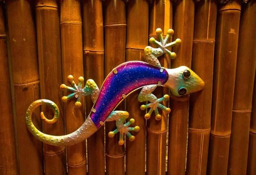 مُتل The Landing Port Hedland