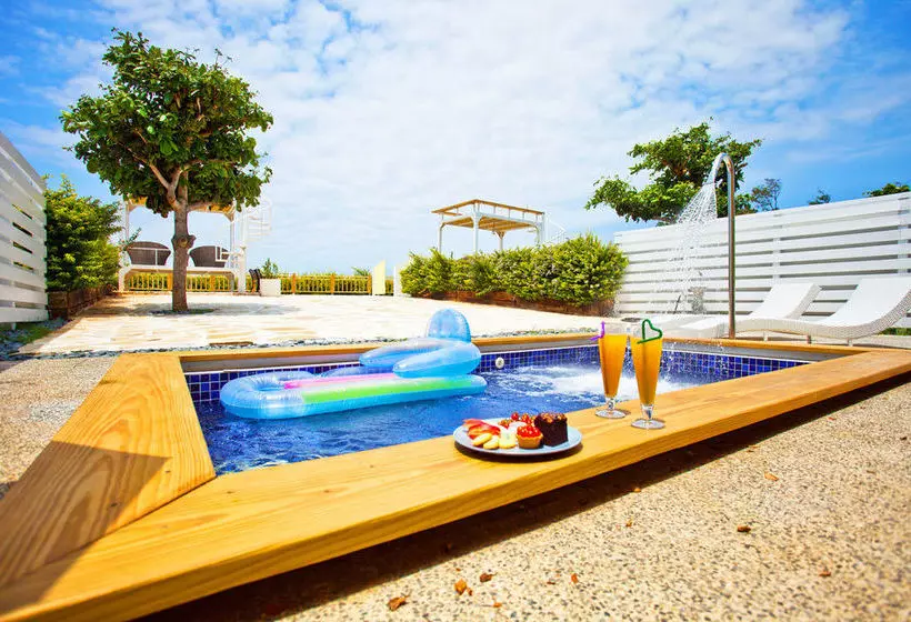پانسیون Myocean Villa