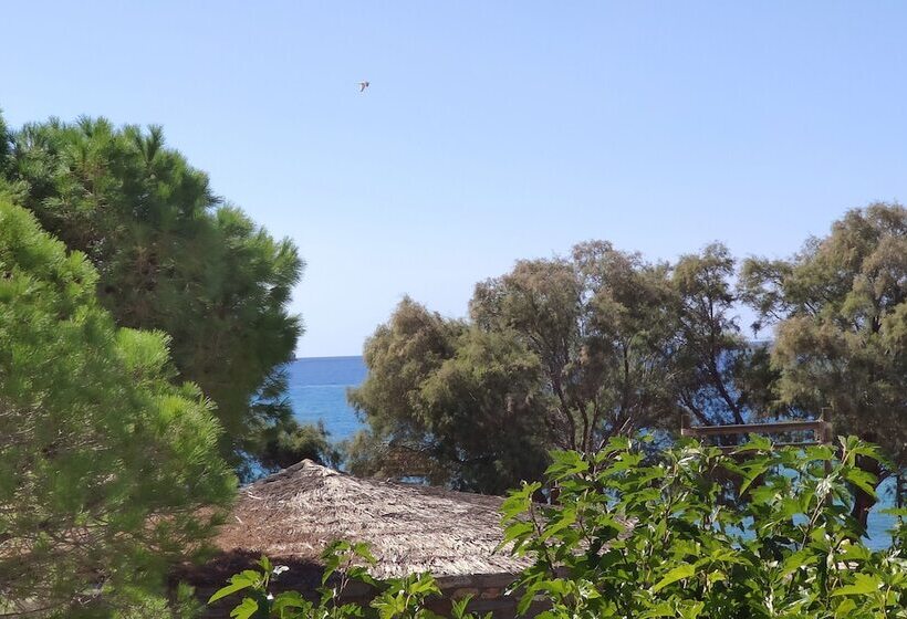 Porto Koundouros Beach And Villas