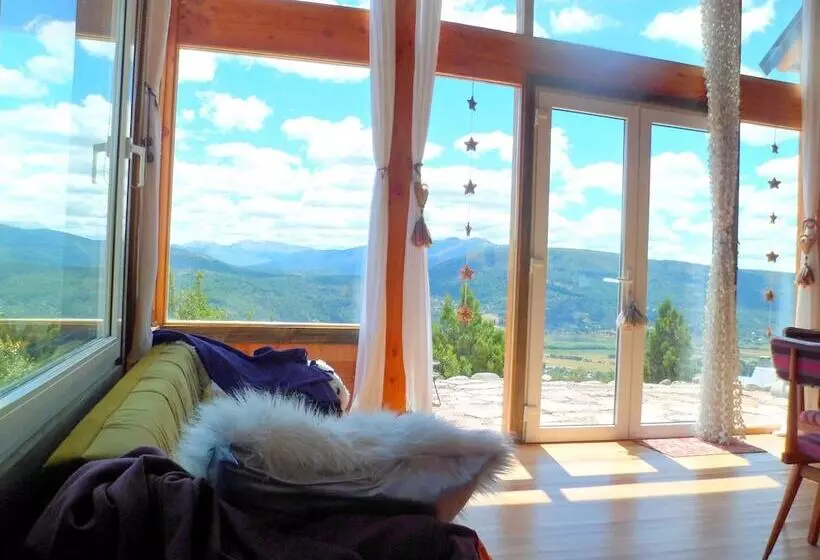 Un Vistón Modern Mountain Home