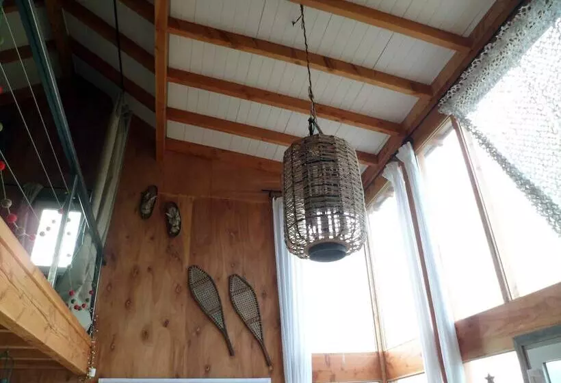 Un Vistón Modern Mountain Home