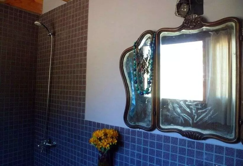 Un Vistón Modern Mountain Home