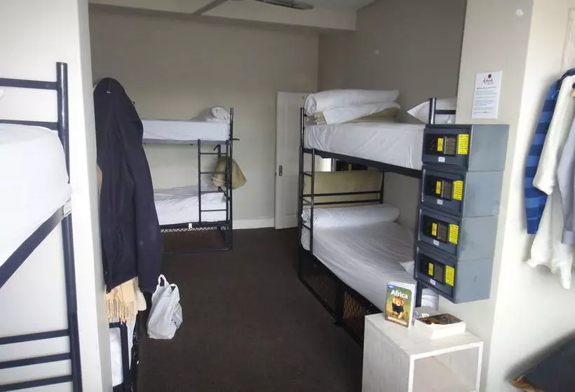 Ashanti Backpackers Green Point Hostel