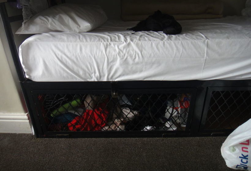 Ashanti Backpackers Green Point Hostel