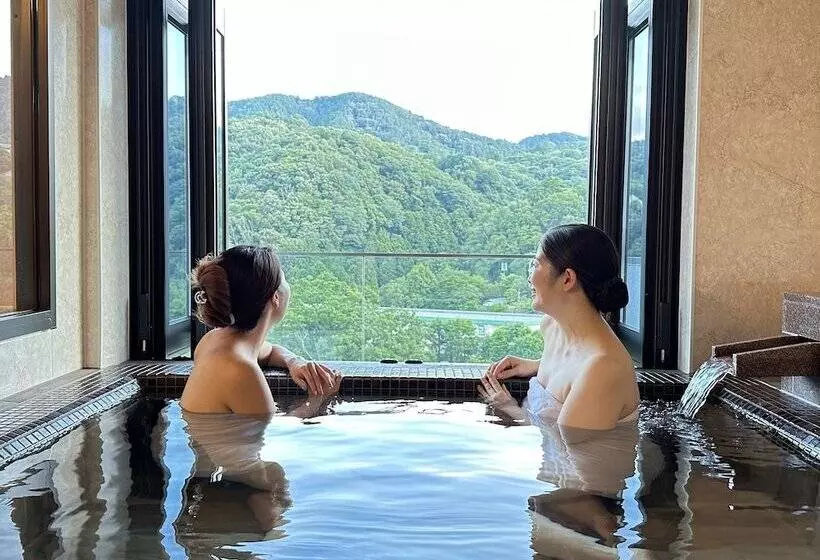 Condominium Hotel Garland Court Usami