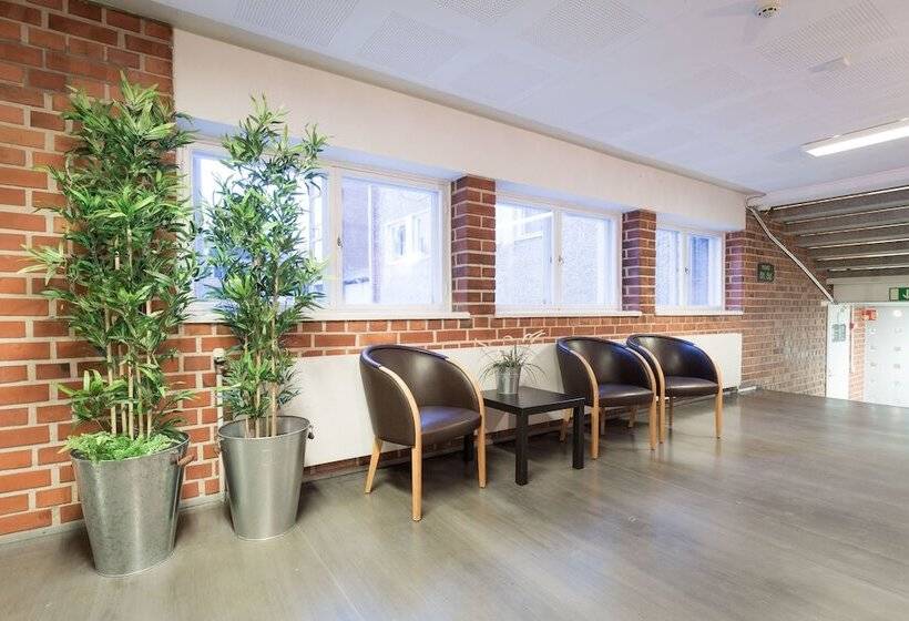 Forenom Hostel Espoo Otaniemi