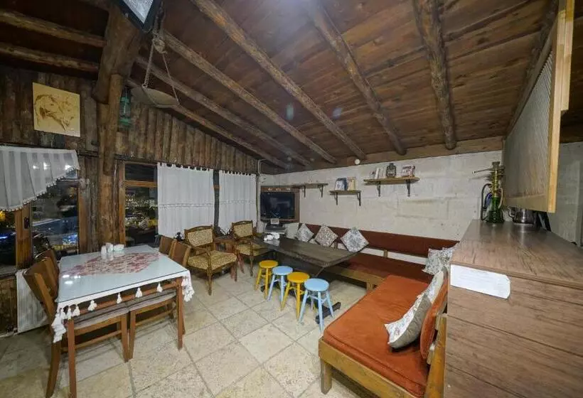 ホテル Arch Palace