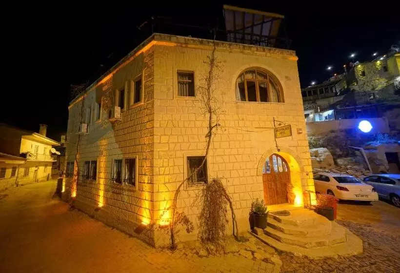 ホテル Arch Palace