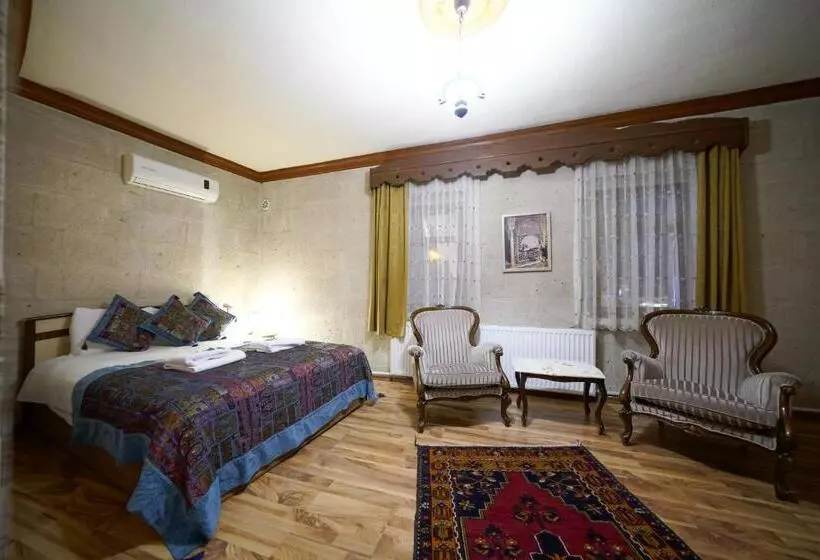 ホテル Arch Palace