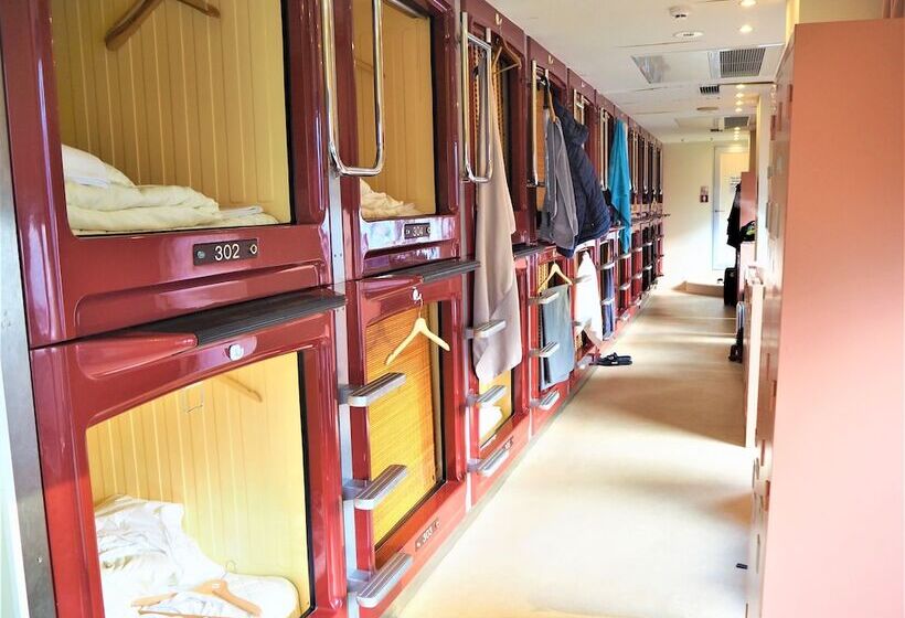 Hotel-cápsula Oak Hostel Cabin