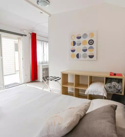 فندق Contact Hôtel De Matignon Restaurant Le Emlo