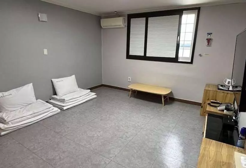 酒店 Donghae Gloria Tourist